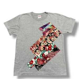 Handmade Japanese Kimono Applique Quilt Patchwork Tee Shirt Gray Floral Sz M